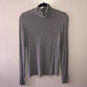 Turtle Neck/Medium/Grey